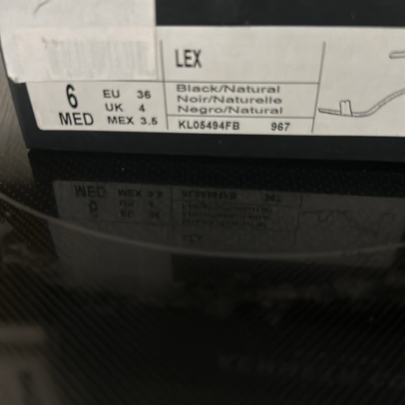 Kenneth Cole New York block heel sandal lex black/natural size 6M - Picture 6 of 6